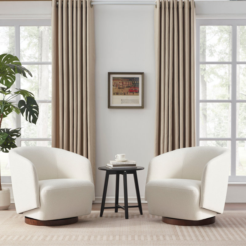 Wade Logan Caysey Boucle Swivel Accent Chair Himo1180