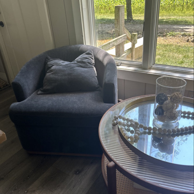 How to Style the Modern Chenille Swivel Accent Chair: Design Tips & Palette Ideas